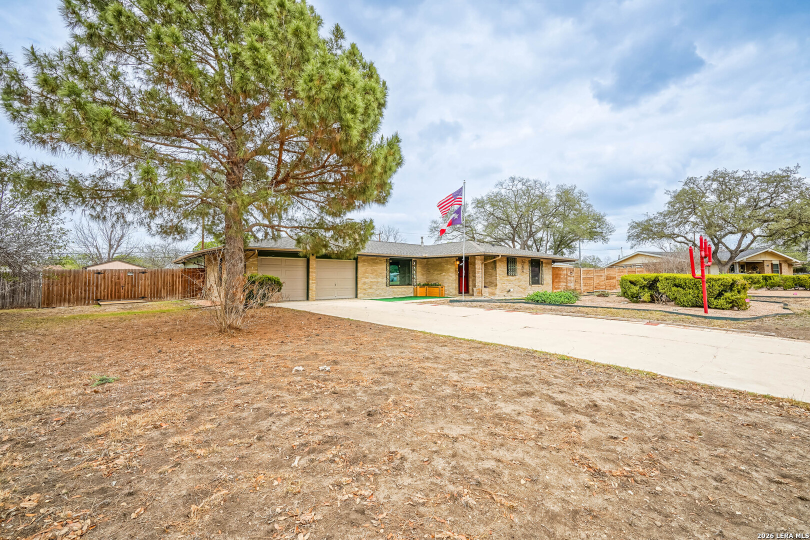 245 Windcrest Drive Windcrest TX 78239