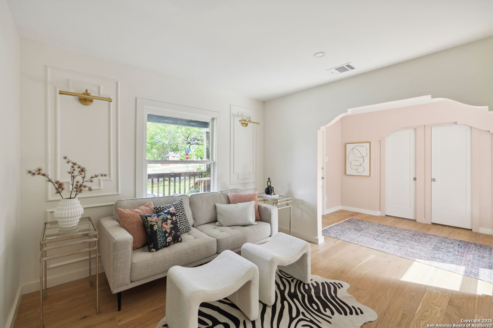 142 Field Crest San Antonio TX 78209