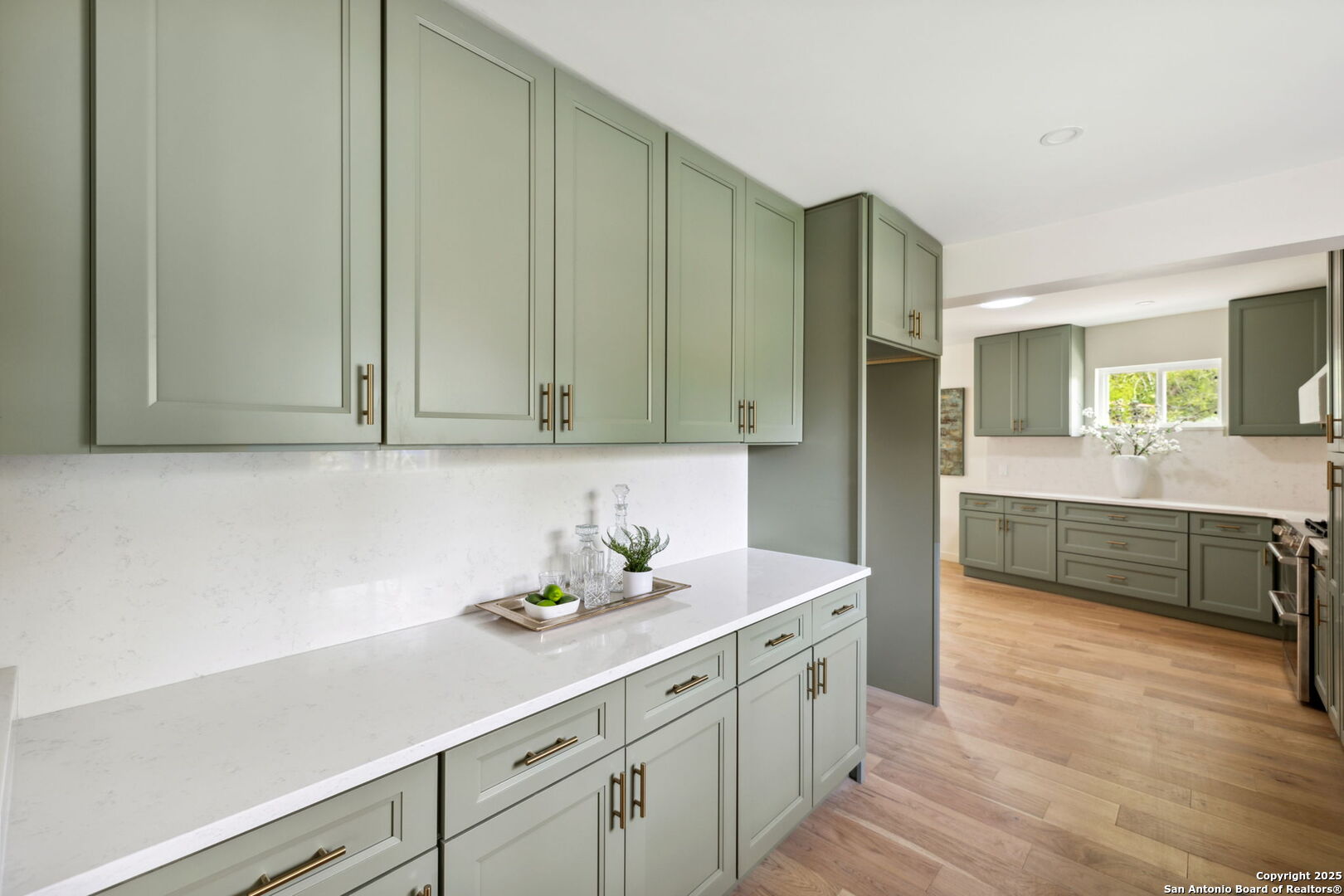 142 Field Crest San Antonio TX 78209