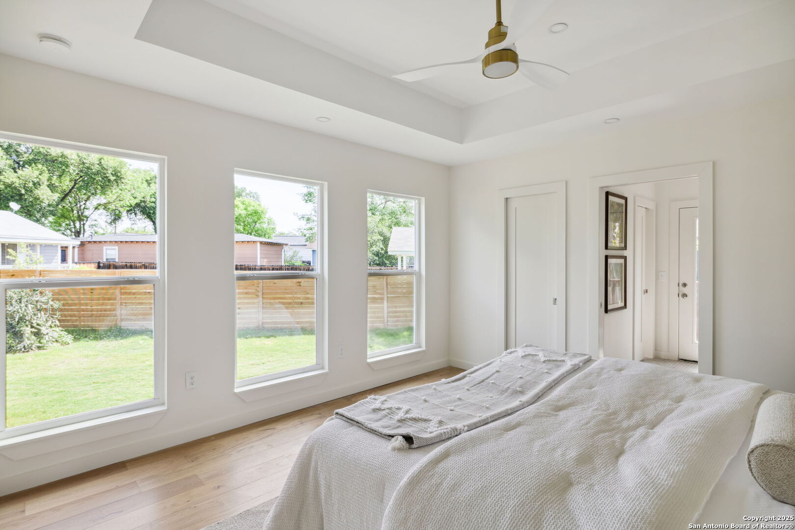 142 Field Crest San Antonio TX 78209