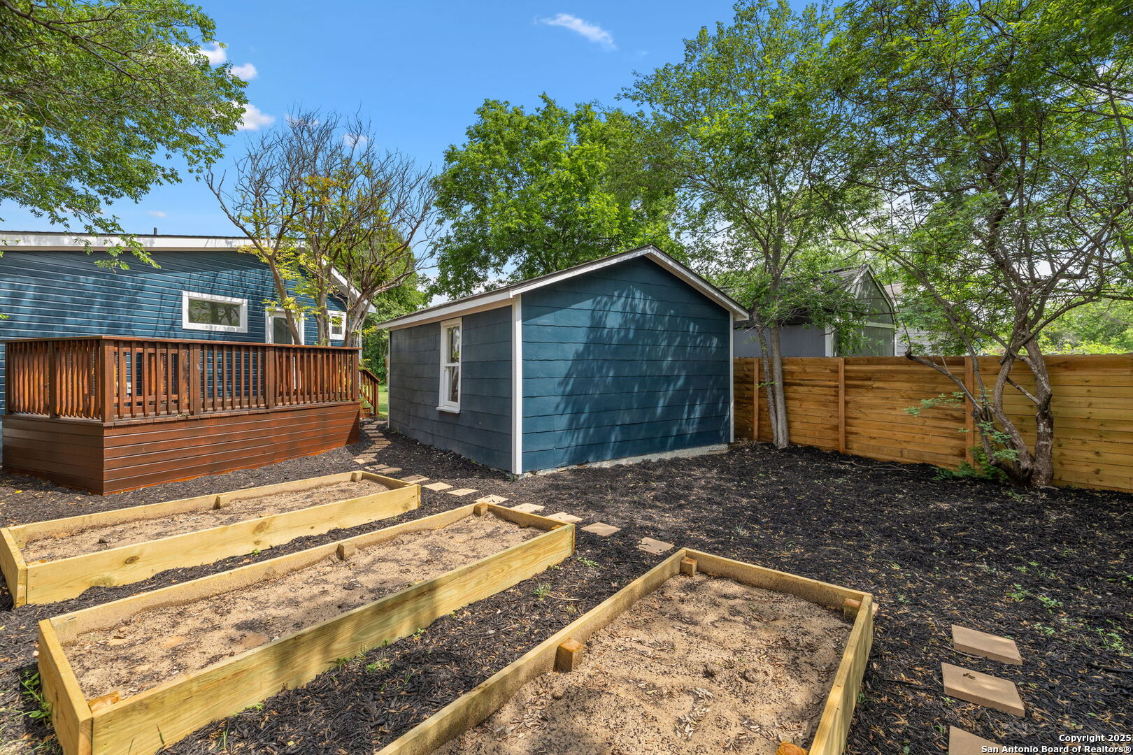 142 Field Crest San Antonio TX 78209