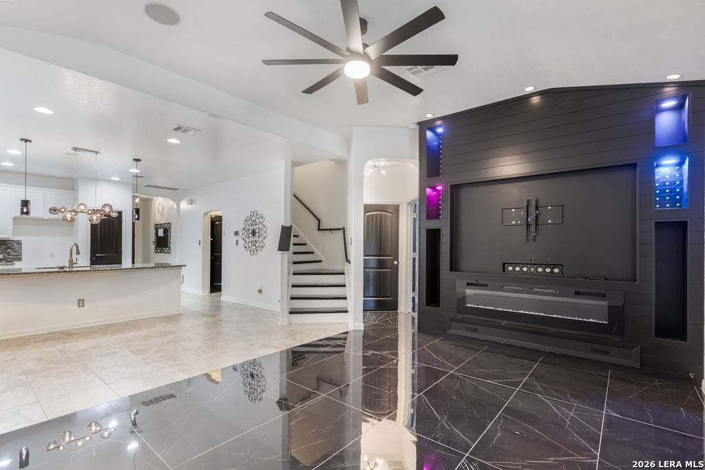 8319 Oak Harvest Drive San Antonio TX 78254