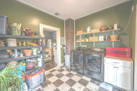 1136 W Russell San Antonio TX 78201