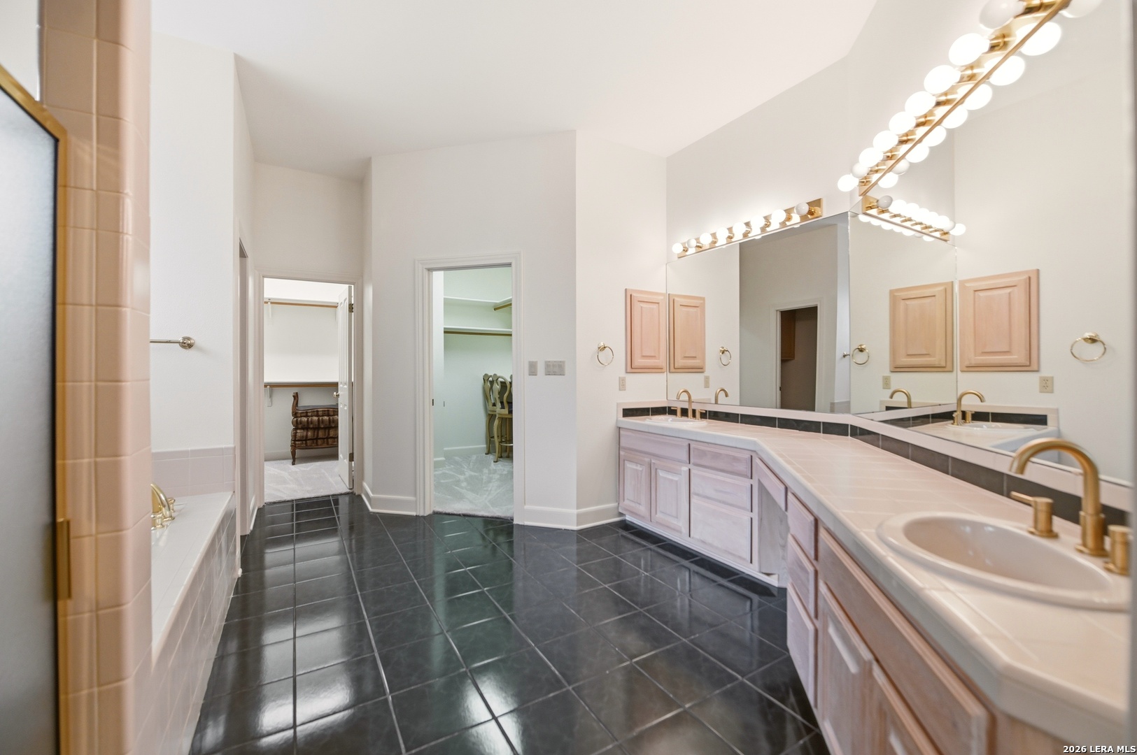 15 Villa Verde San Antonio TX 78230