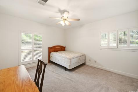 15 Villa Verde San Antonio TX 78230