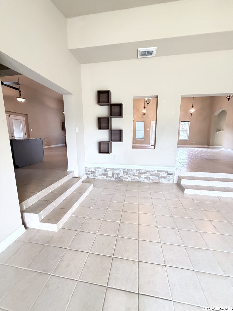 180 County Road 2750 Mico TX 78056