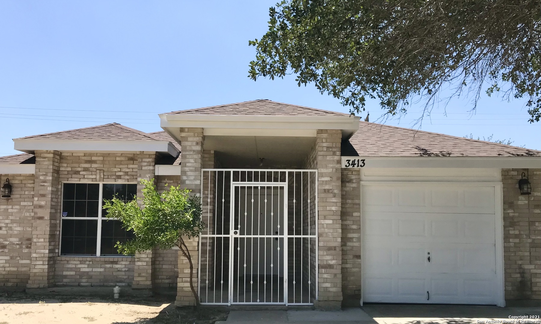 3413 Sheffield Street Laredo TX 78043