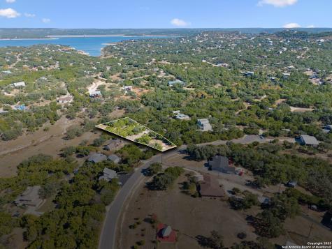 1161 Post Oak Drive Canyon Lake TX 78133