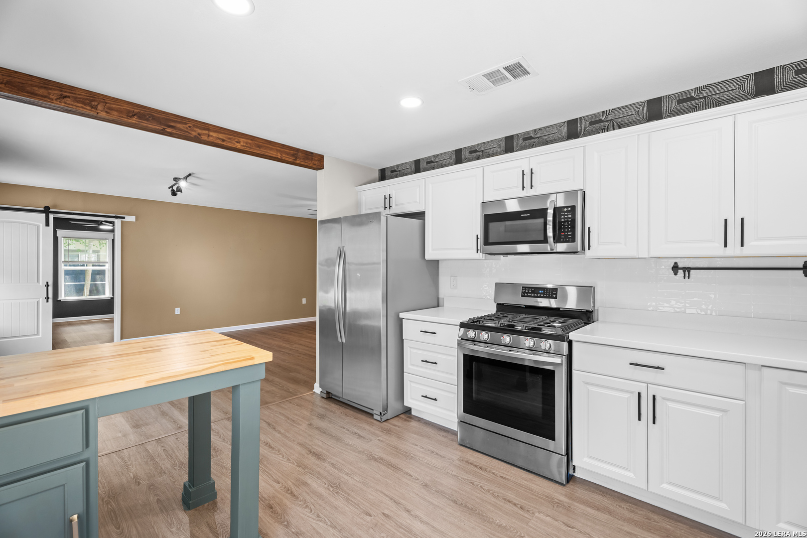 9816 Meadow Hill Converse TX 78109