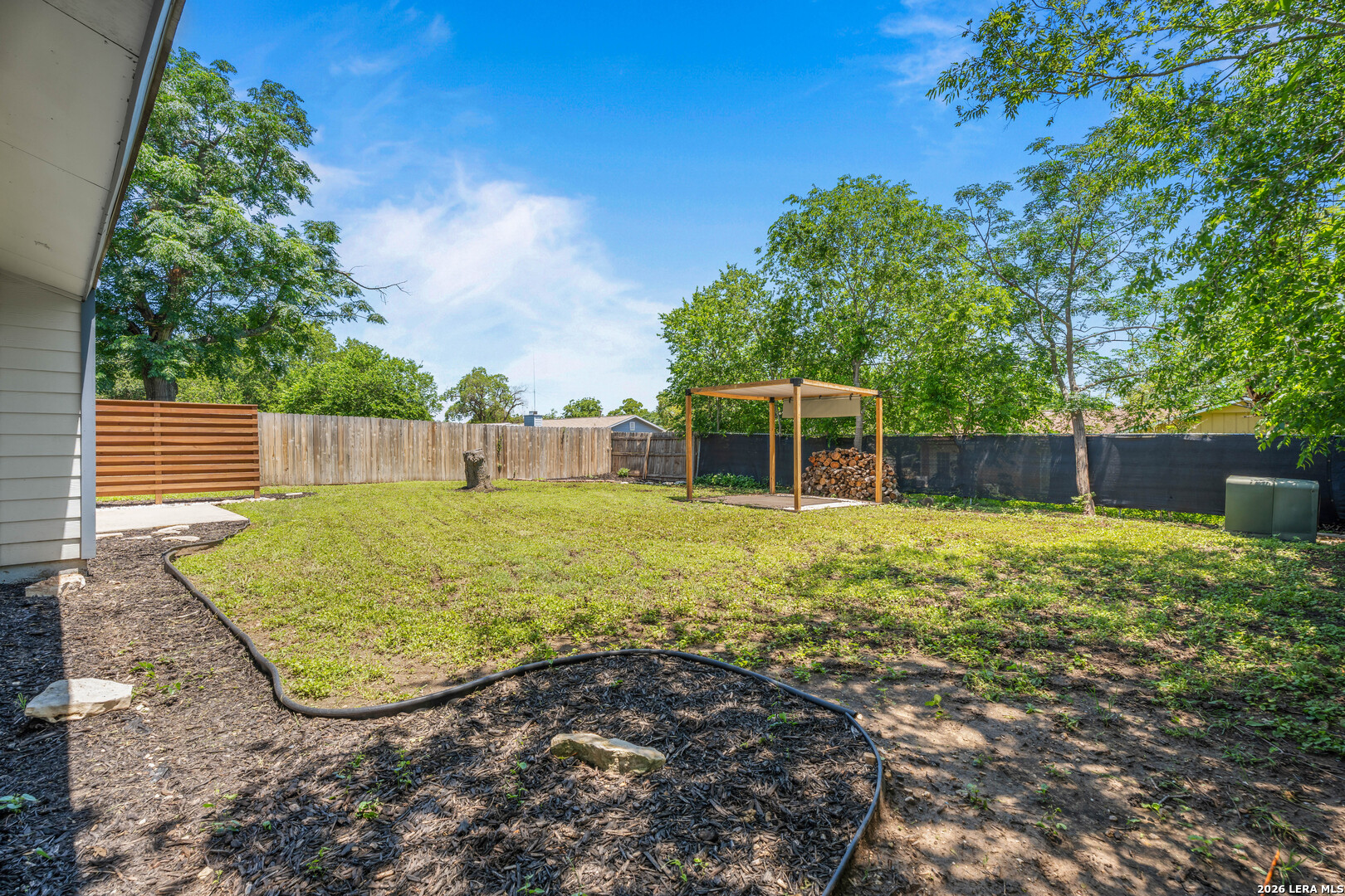 9816 Meadow Hill Converse TX 78109