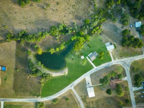 168 Woodcreek Drive La Vernia TX 78121