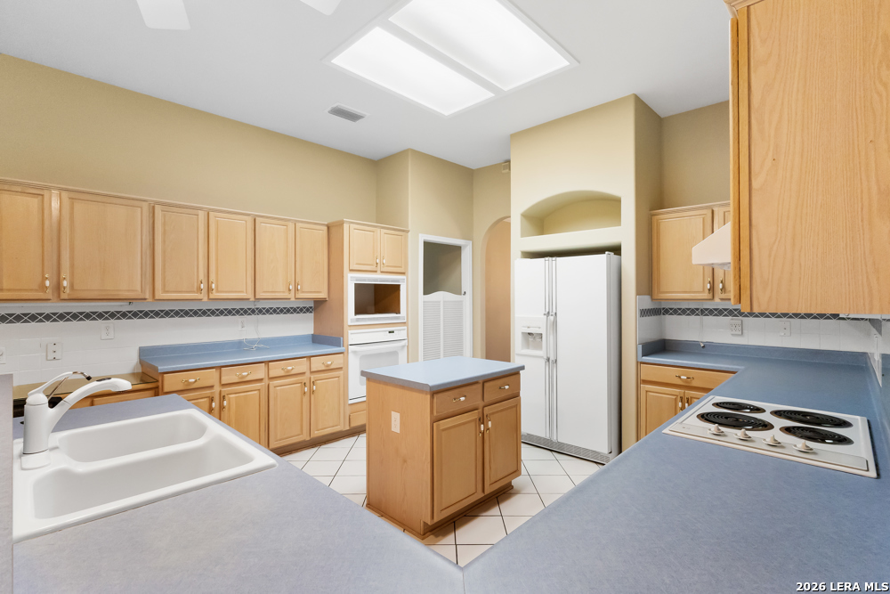2618 Fairfield Bend Drive San Antonio TX 78231