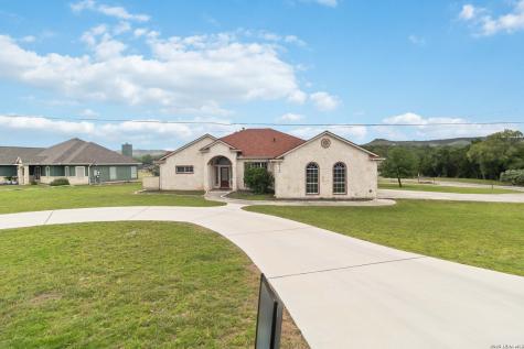 412 Shayla Lane Canyon Lake TX 78133