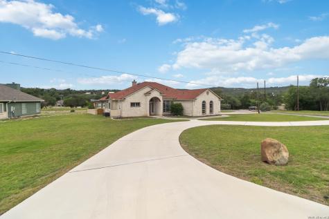 412 Shayla Lane Canyon Lake TX 78133