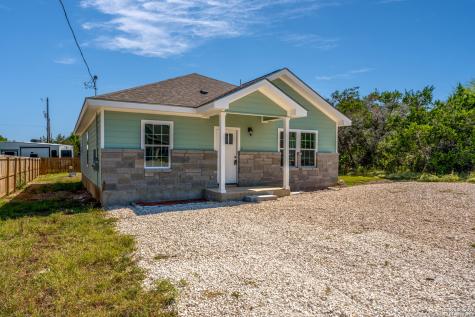 1734 Blueridge Drive Canyon Lake TX 78133