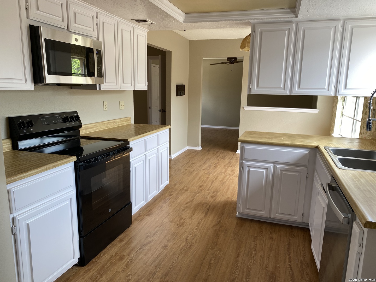 5842 Spring Valley San Antonio TX 78247