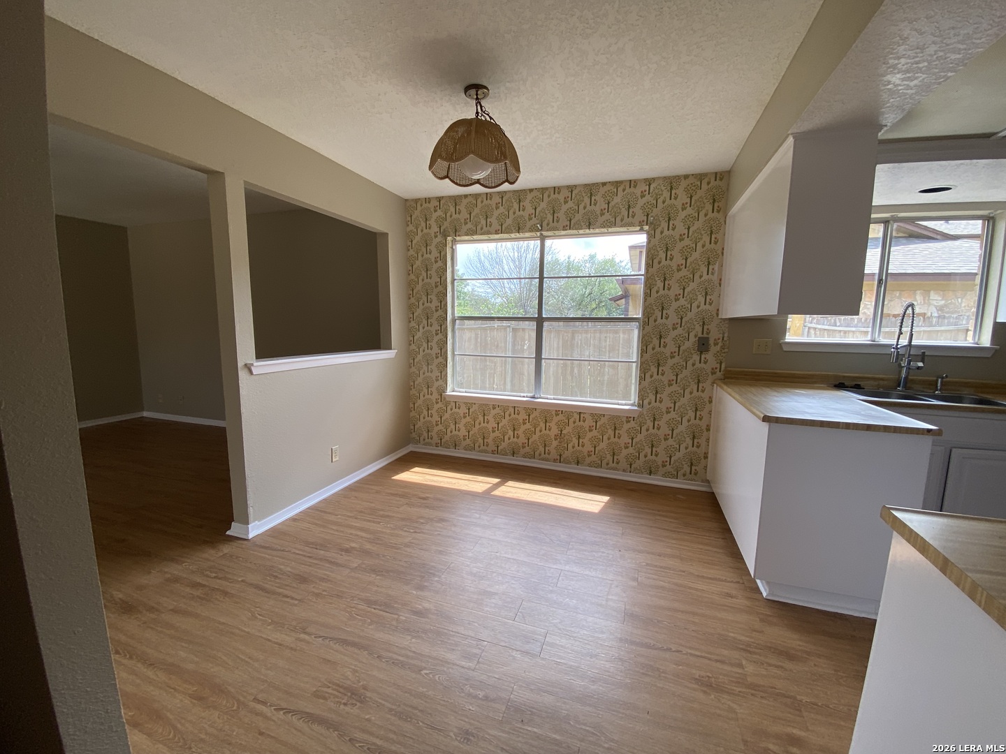 5842 Spring Valley San Antonio TX 78247