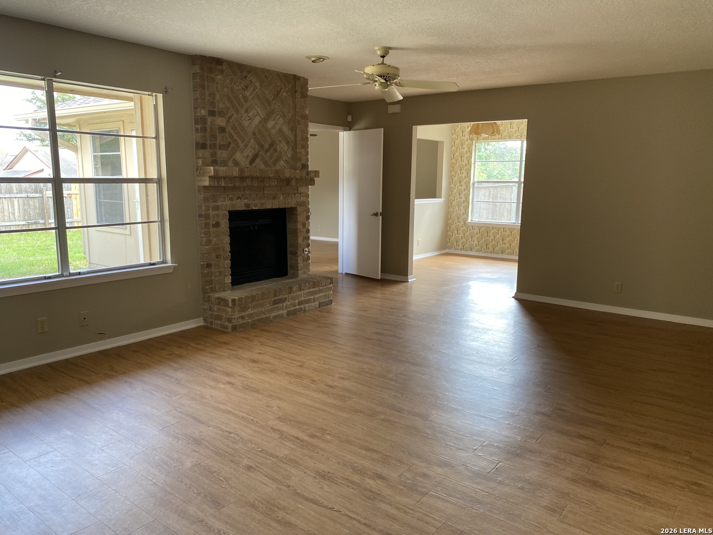 5842 Spring Valley San Antonio TX 78247