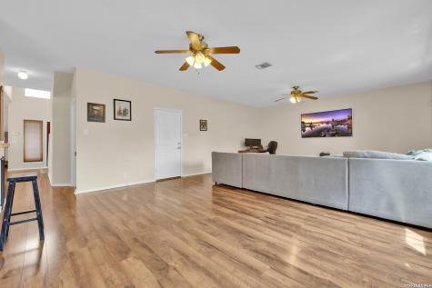 1214 Tetford San Antonio TX 78253
