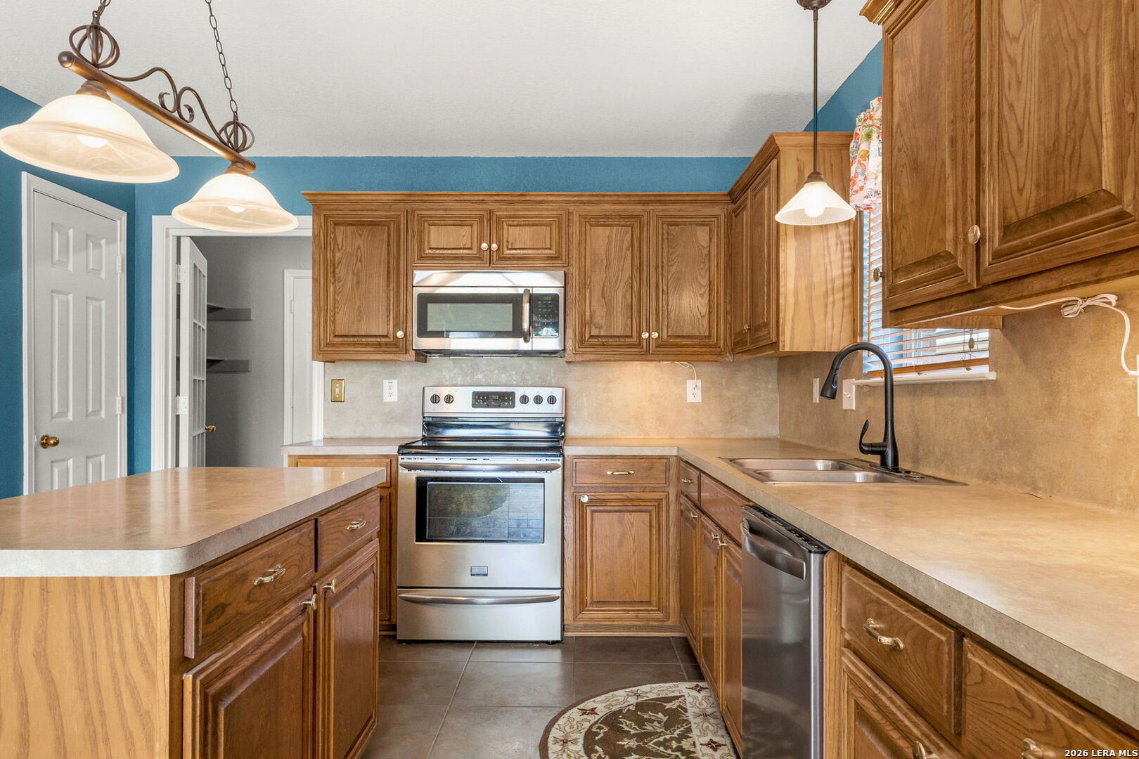 1627 Elizabeth Court New Braunfels TX 78130