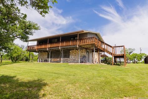 9259 Turkey Barn Lane Menard TX 76859