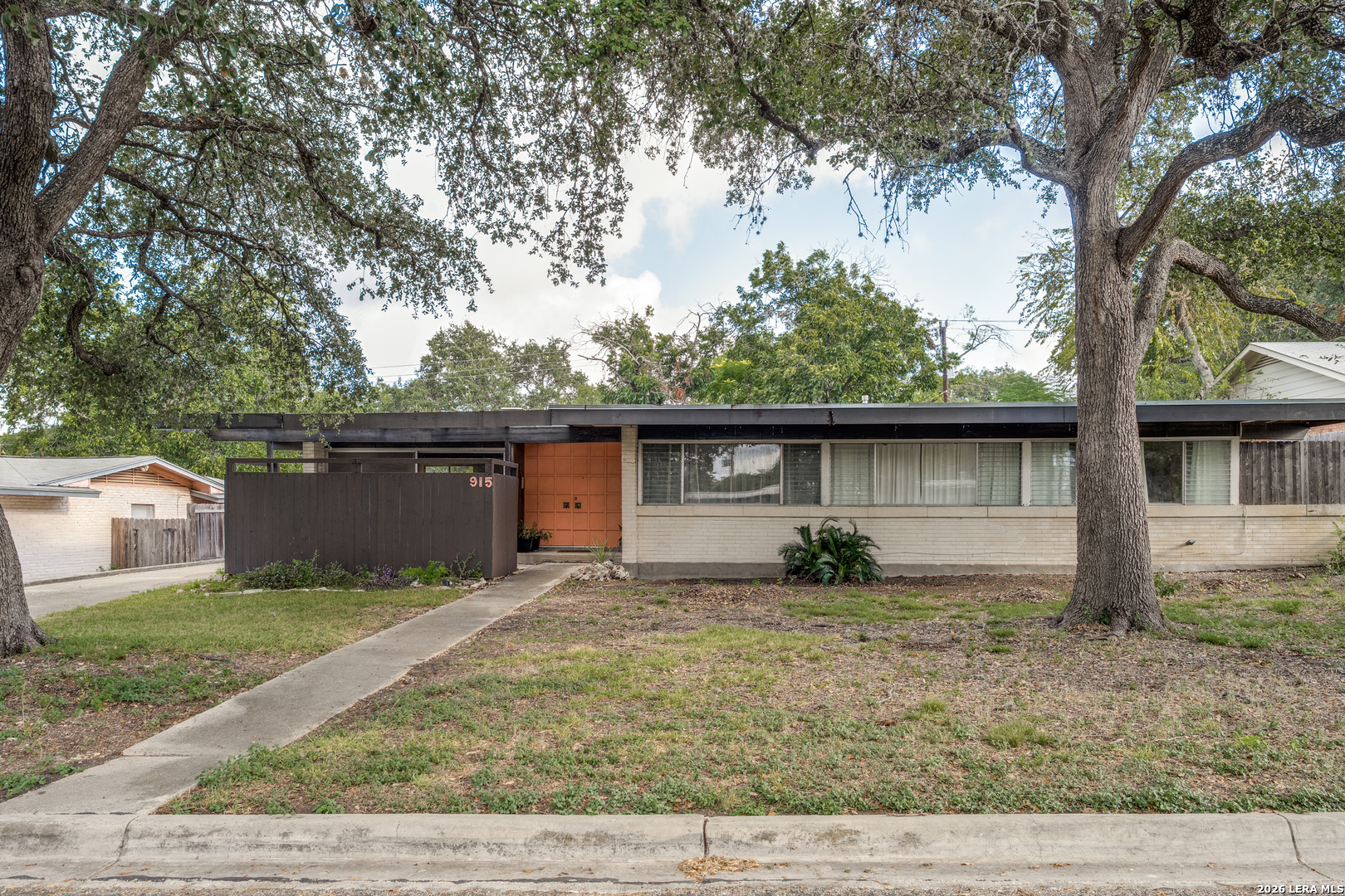 915 Haltown Drive San Antonio TX 78213