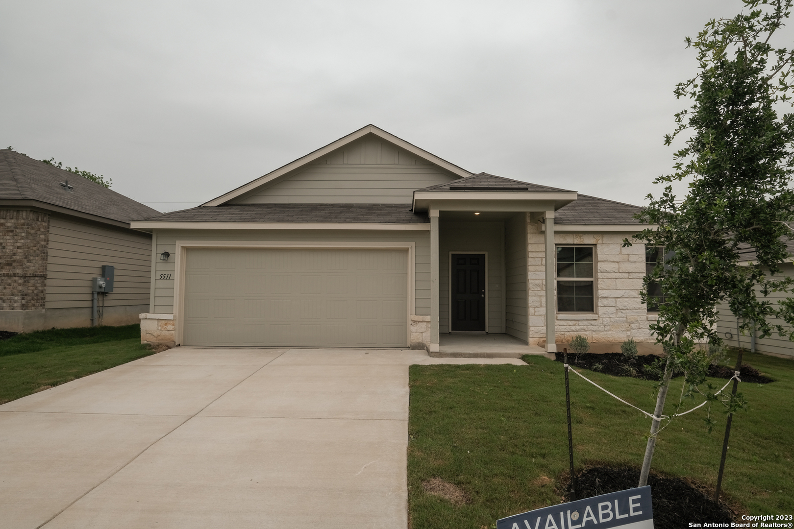 5511 Onyx Valley San Antonio TX 78242