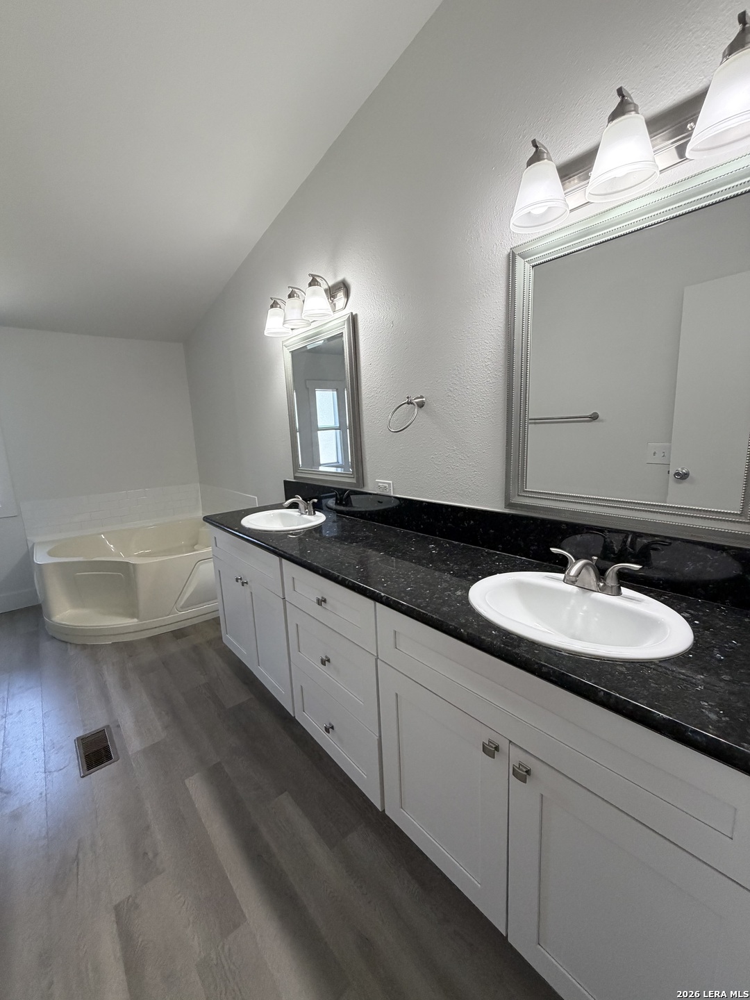 9303 Red Fish Boerne TX 78006