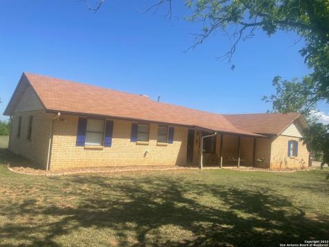 17252 W Fm 2790 S Lytle TX 78052