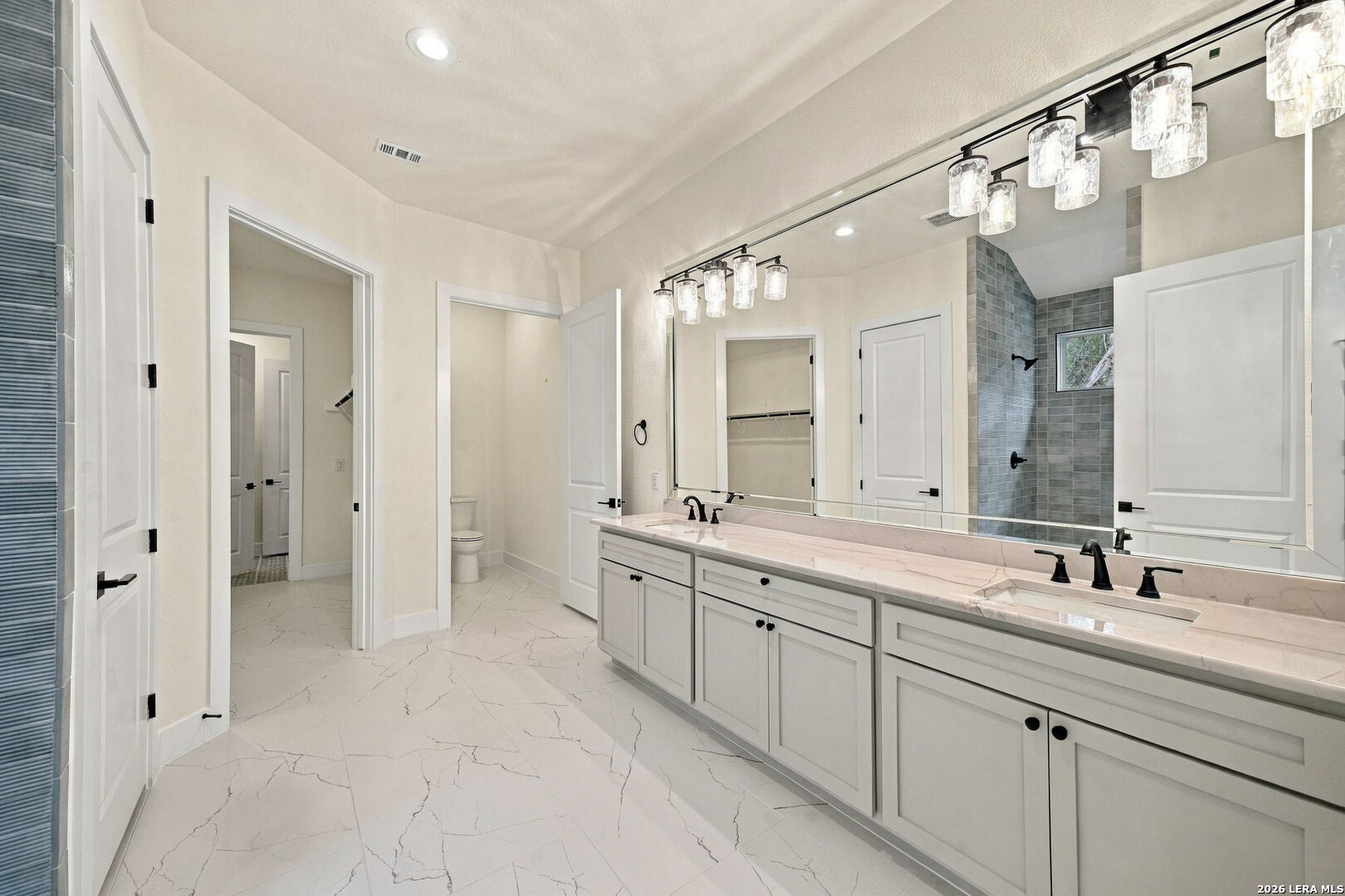 4215 Summit Place San Antonio TX 78257