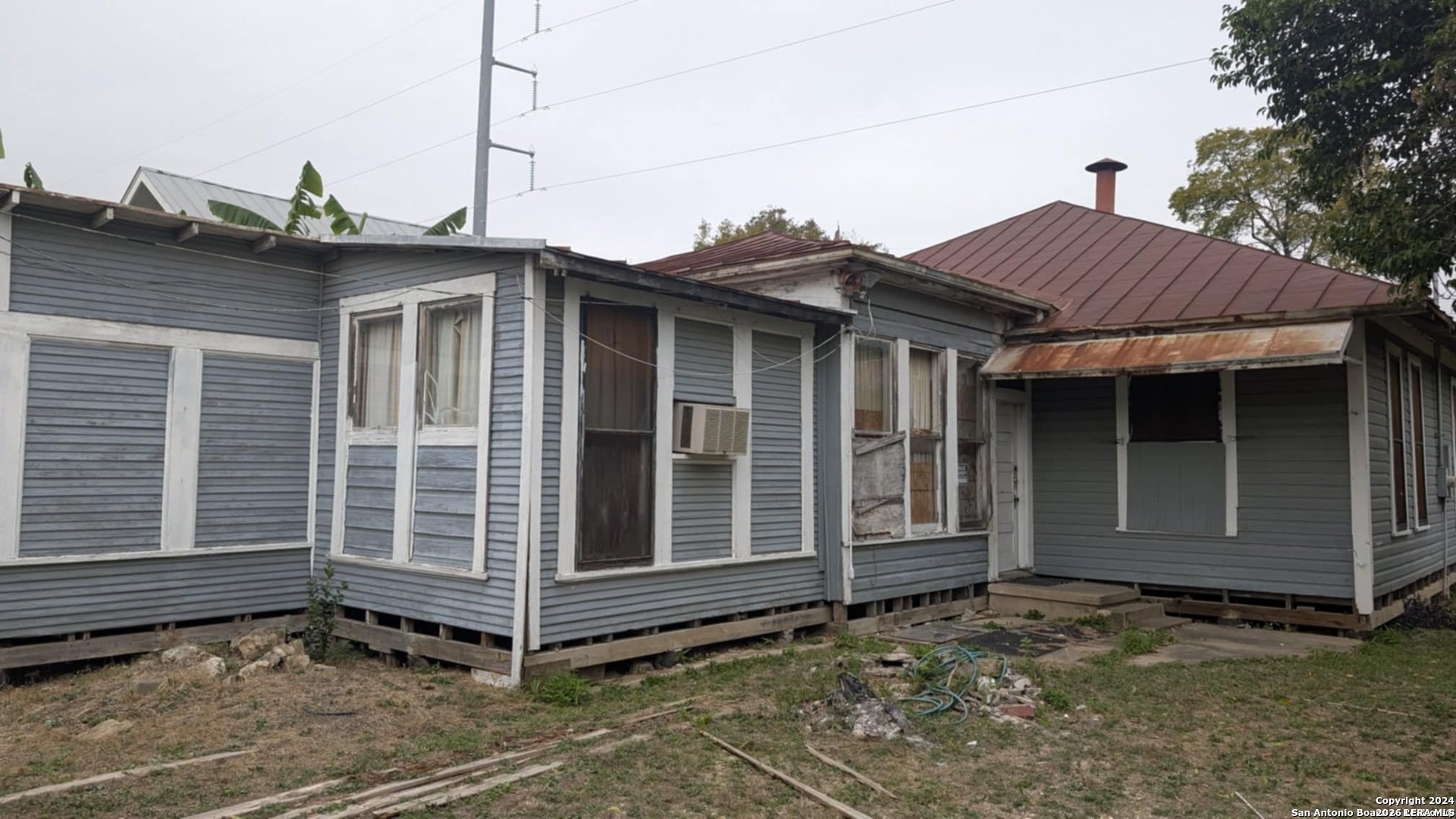 1122 Burnet San Antonio TX 78202