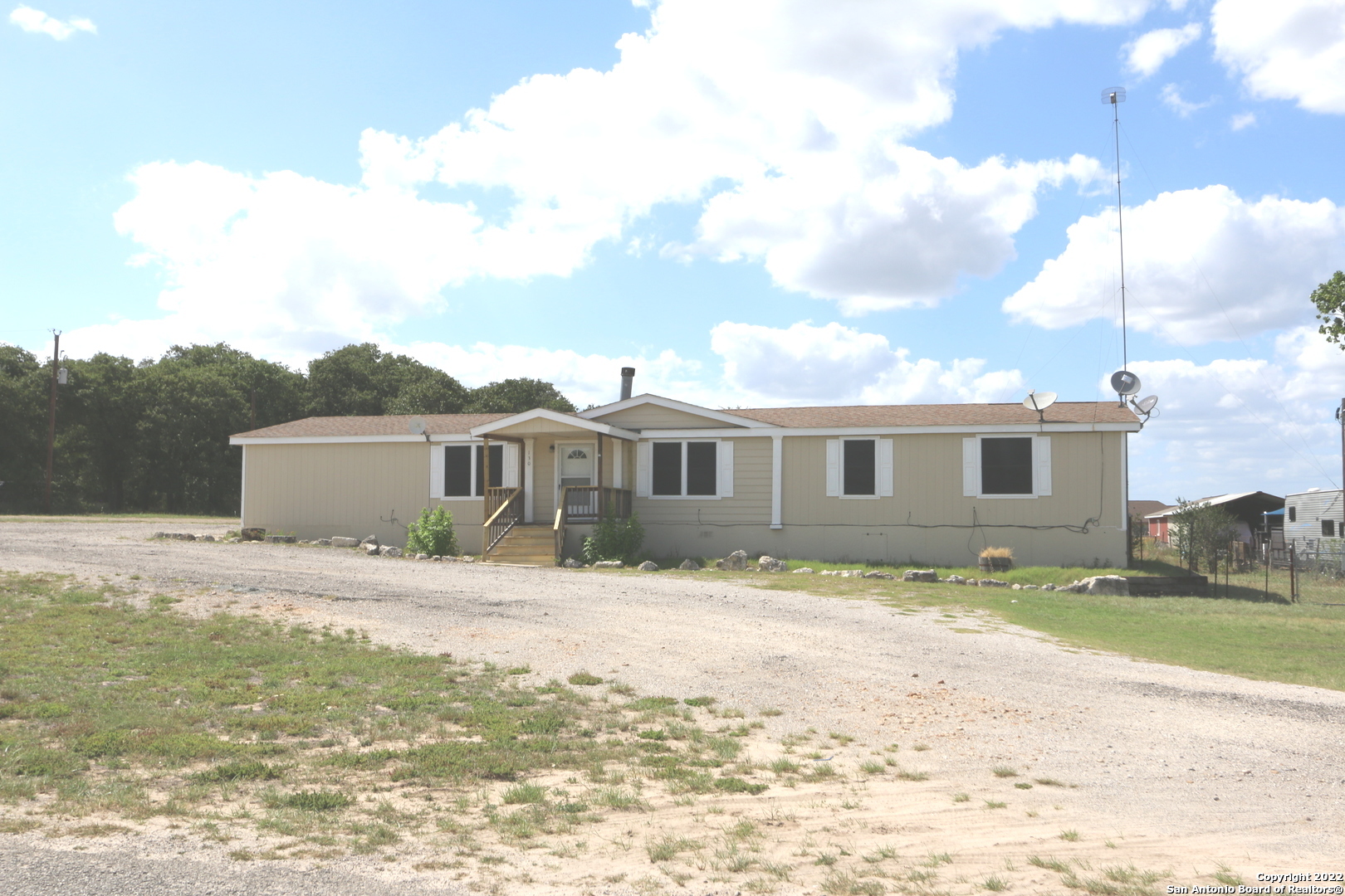 130 Oak View Drive La Vernia TX 78121