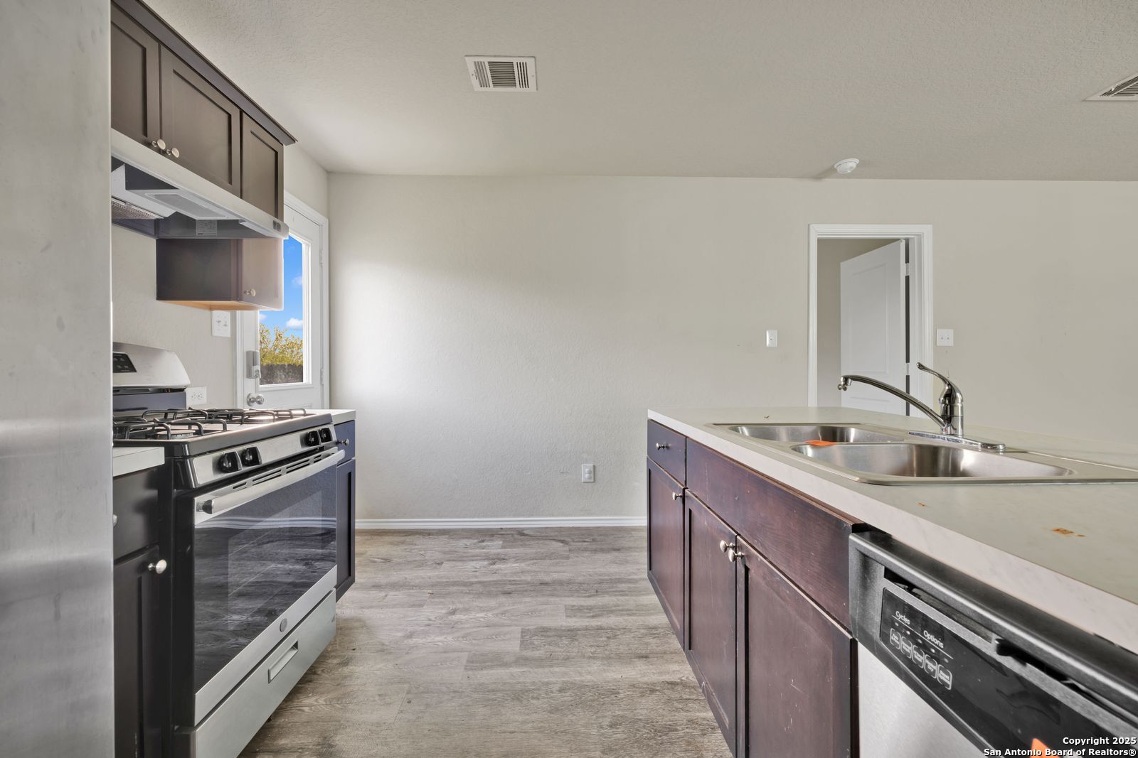 7806 Nopalitos Cove San Antonio TX 78239