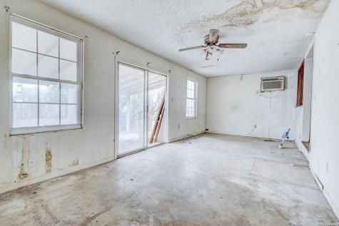318 Vickers Avenue San Antonio TX 78211