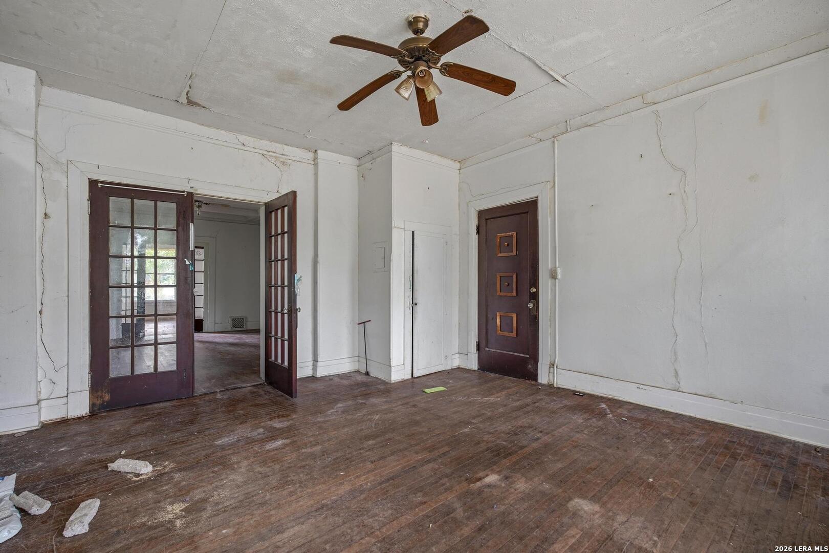 325 E Courtland San Antonio TX 78212
