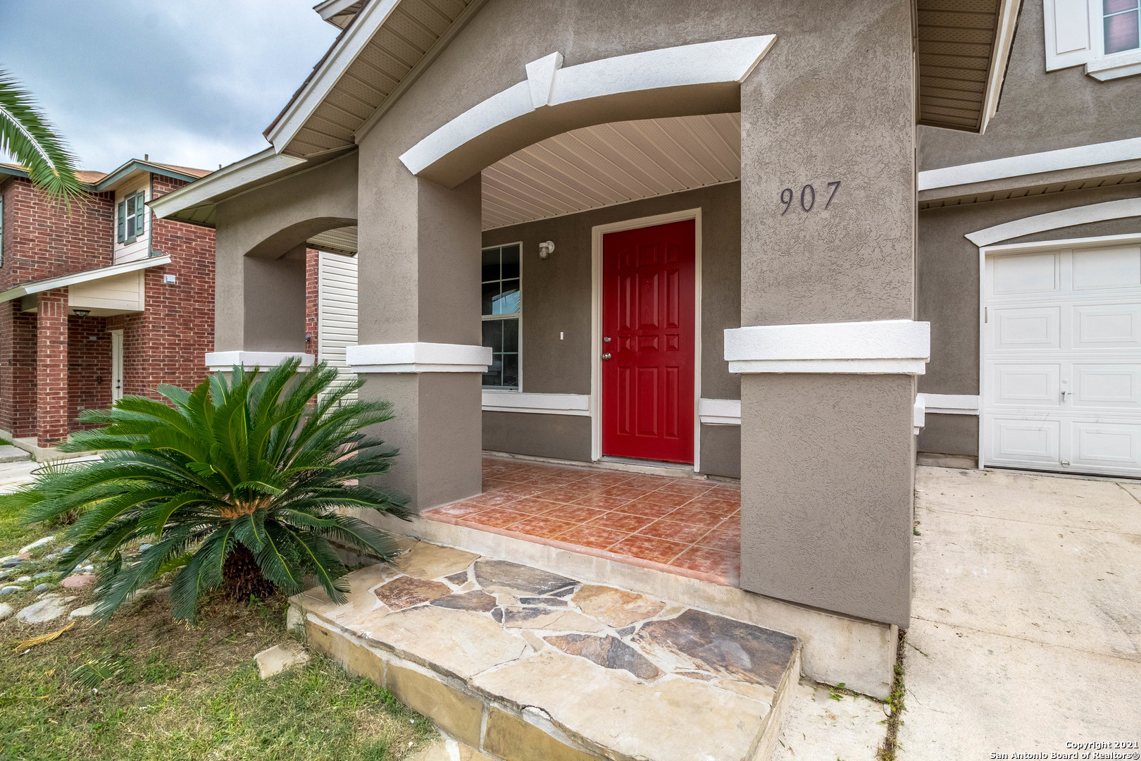907 Grants Canyon San Antonio TX 78251