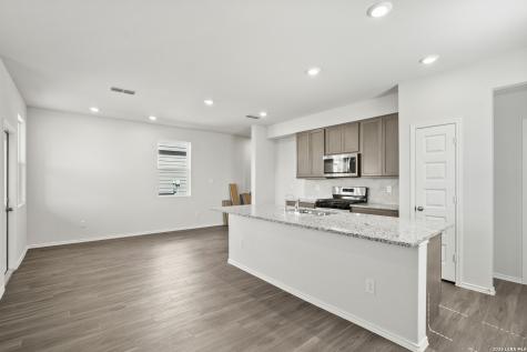 4911 Blue Ranch San Antonio TX 78222