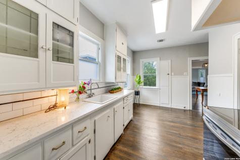 206 Claremont San Antonio TX 78209