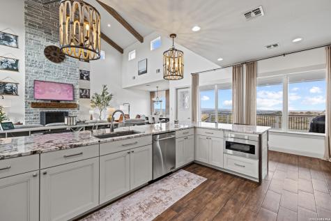97 Coleman Springs Boerne TX 78006