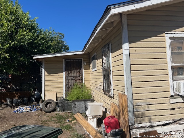 229 Juanita Avenue San Antonio TX 78237