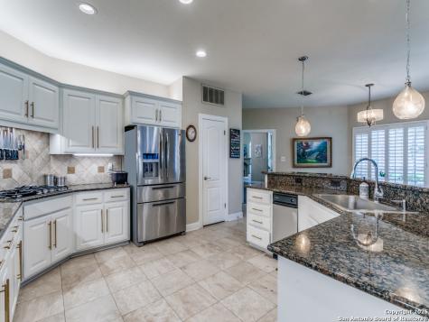 107 Post Oak Way Shavano Park TX 78230