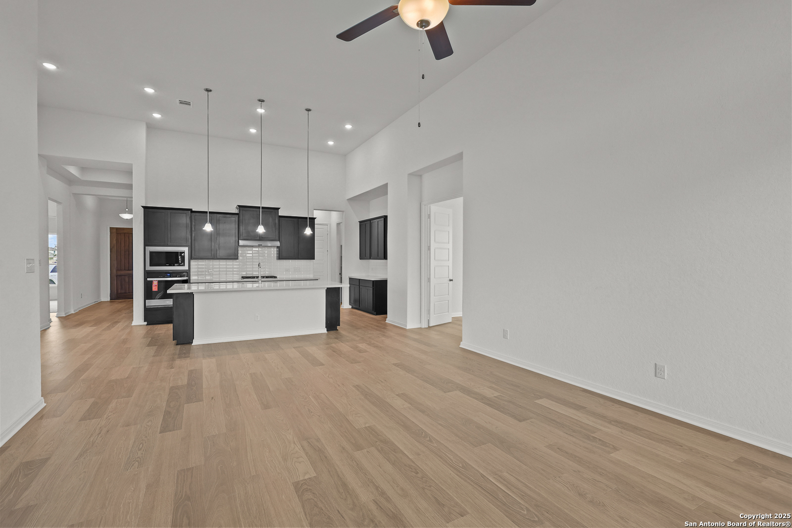 4523 Yoakum Valley Schertz TX 78108
