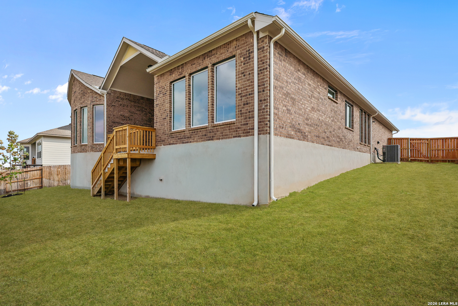 4523 Yoakum Valley Schertz TX 78108