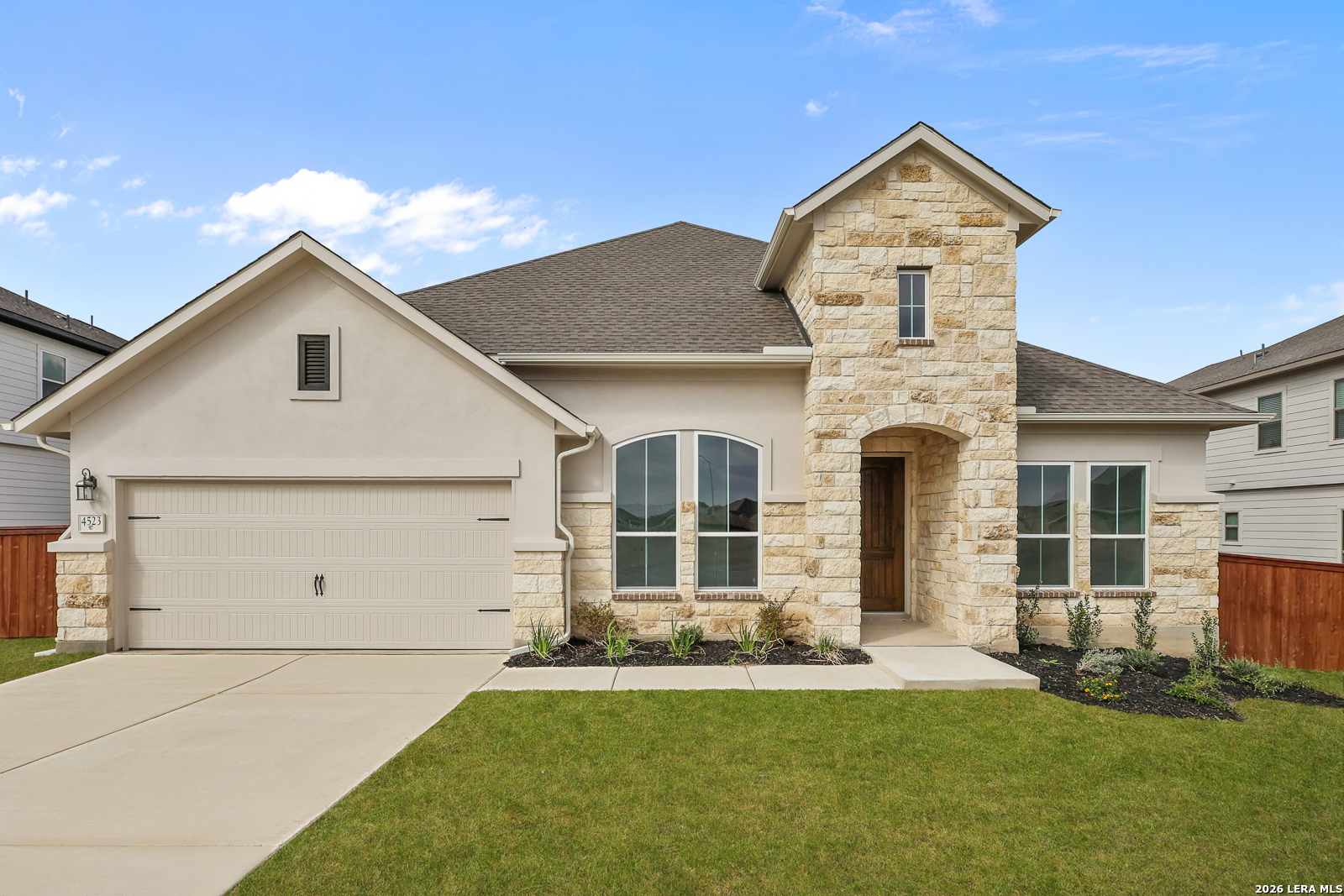 4523 Yoakum Valley Schertz TX 78108