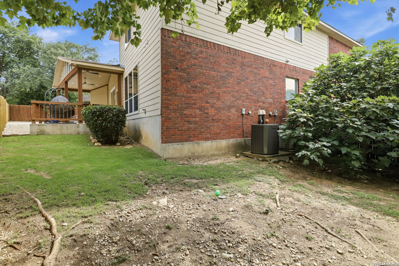 106 Blue Thorn Trail San Antonio TX 78256