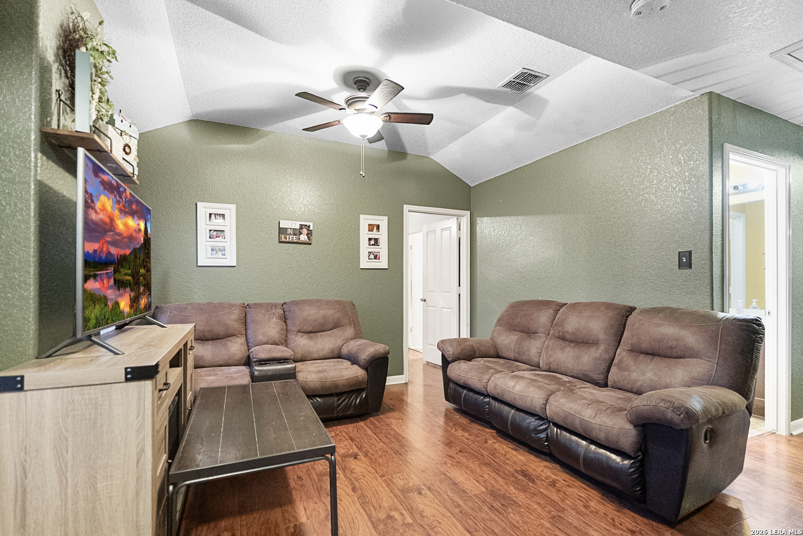 2219 Muuga San Antonio TX 78251