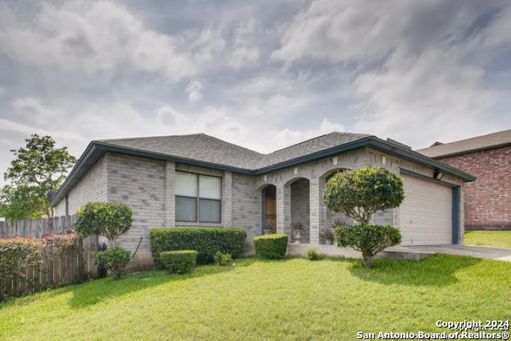 4823 Fern Lake San Antonio TX 78244
