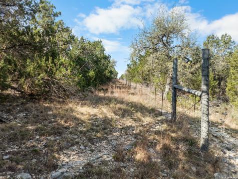 1479 Merlot New Braunfels TX 78132