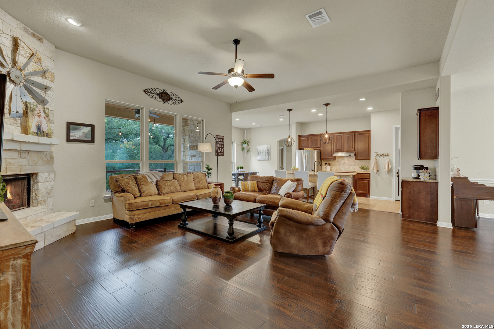 1937 Hunters Cove New Braunfels TX 78132