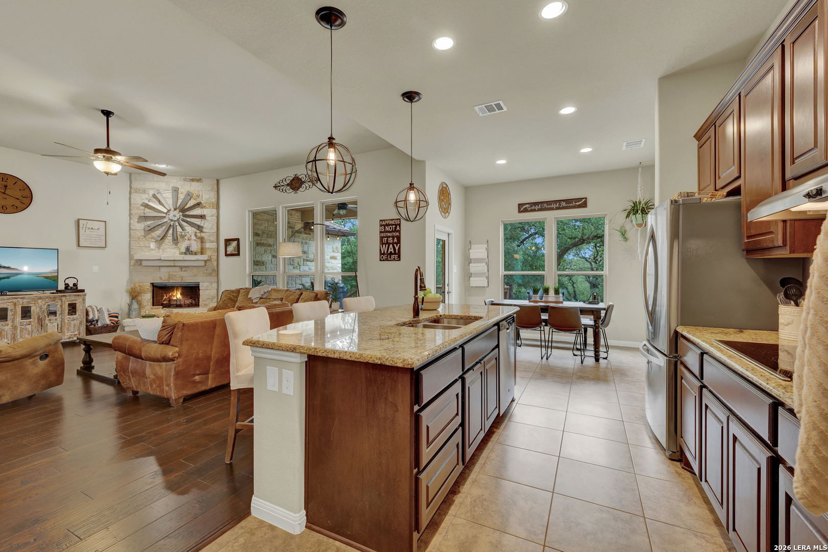 1937 Hunters Cove New Braunfels TX 78132